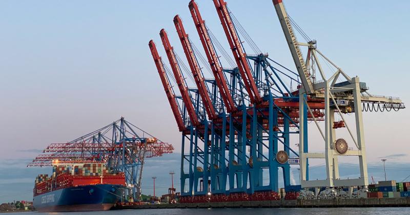 container ships